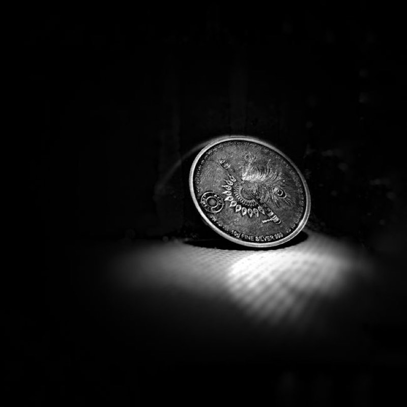 Silver round